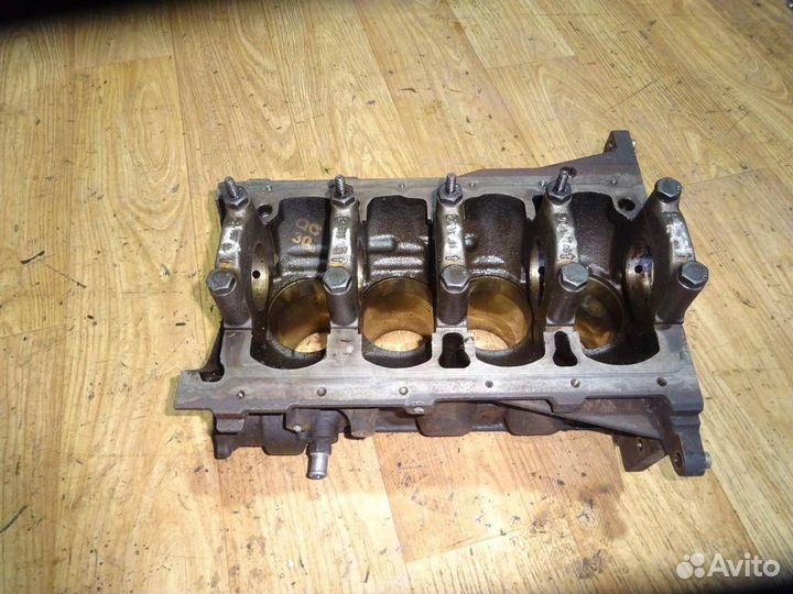 Блок двигателя Ford Focus I (1998—2004)