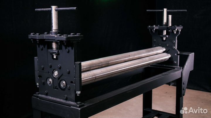 Трехвалковый листогиб / Вальцы / RM 1300x0,8