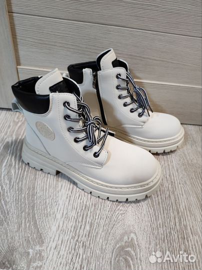 Ботинки новые 39