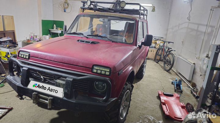 LADA 4x4 (Нива) 1.7 МТ, 1997, 106 000 км