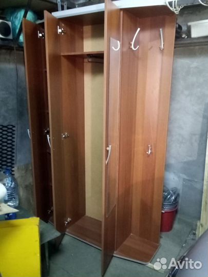 Прихожая