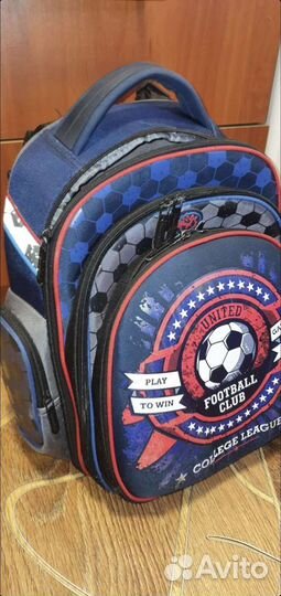 Портфель школьный для мальчика