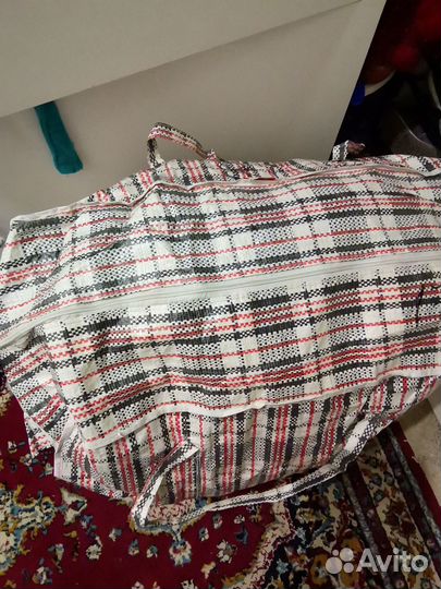 Не полная сумка дет. вещей и обуви на дев. 2-4года