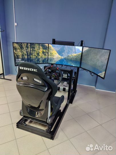 Продам гоночный симулятор на Simagic