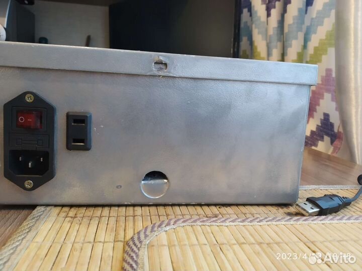 Продам понижающий трансформатор