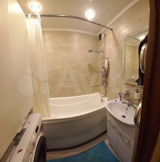 3-к. квартира, 74 м², 3/5 эт.