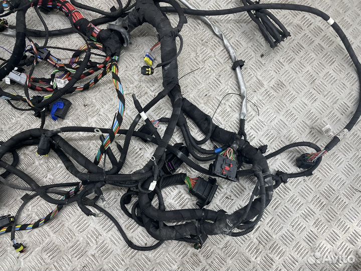 Проводка моторного отсека Iveco Daily E6 14