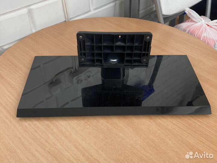 Кронштейн для телевизора toshiba