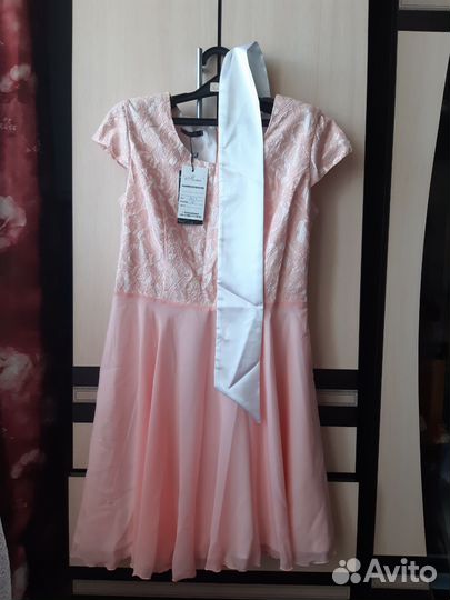 Платье нарядное