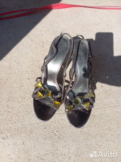 Босоножки женские 39 размер