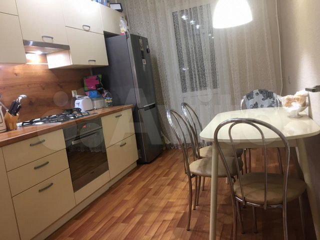 2 х комнатная квартира альметьевск. 2 х комнатная квартира альметьевск. Тельмана 51 альметьевск. Недорогие 2 х комнатные квартиры. Тельмана 62 альметьевск.