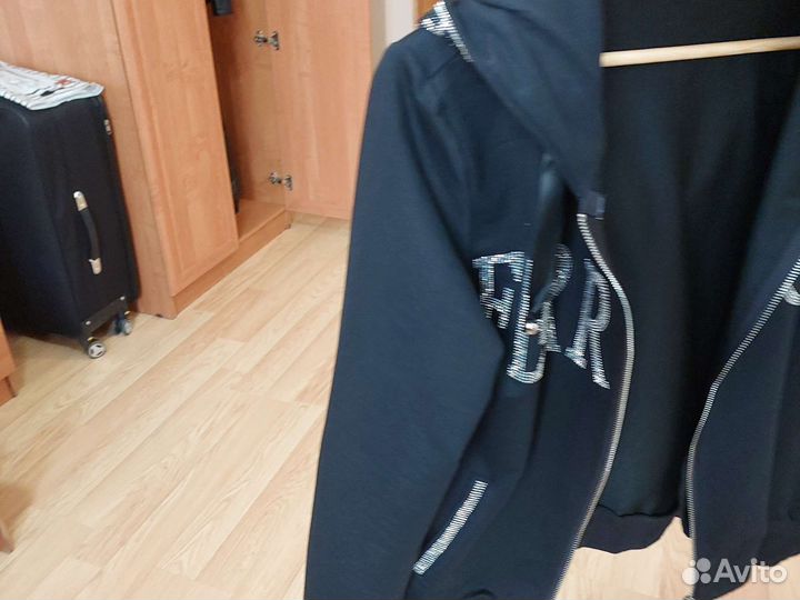 Спортивный костюм женский