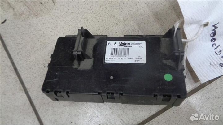 Блок управления Citroen C4 B7 2011