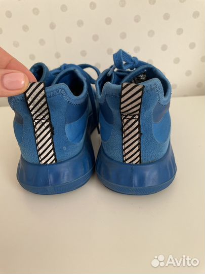 Кроссовки ессо 32