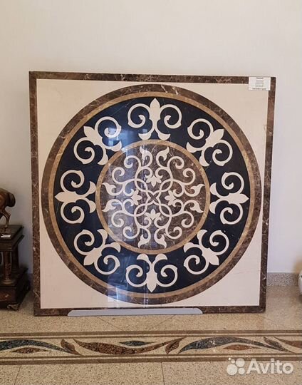 Мраморное панно