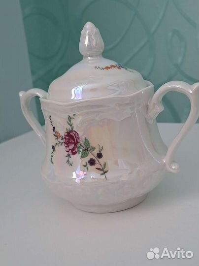 Сахарница фарфоровая