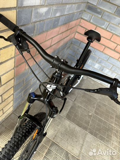 Абсолютно новый GT Avalanche Comp рама М 27,5