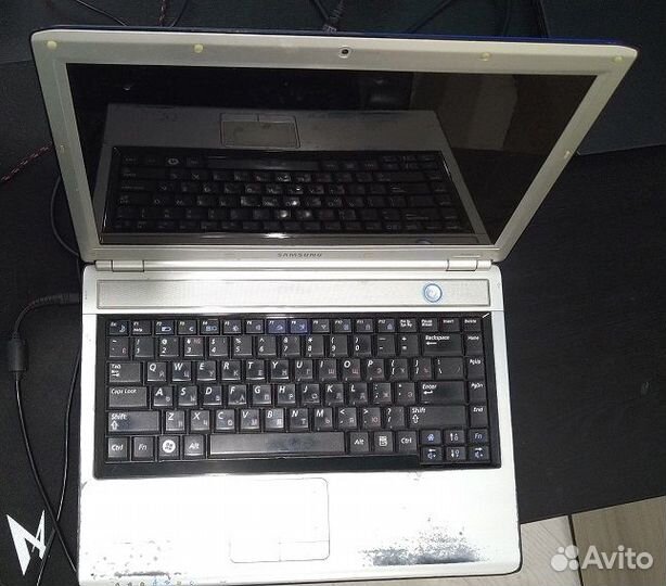Ноутбук Samsung NP-R460