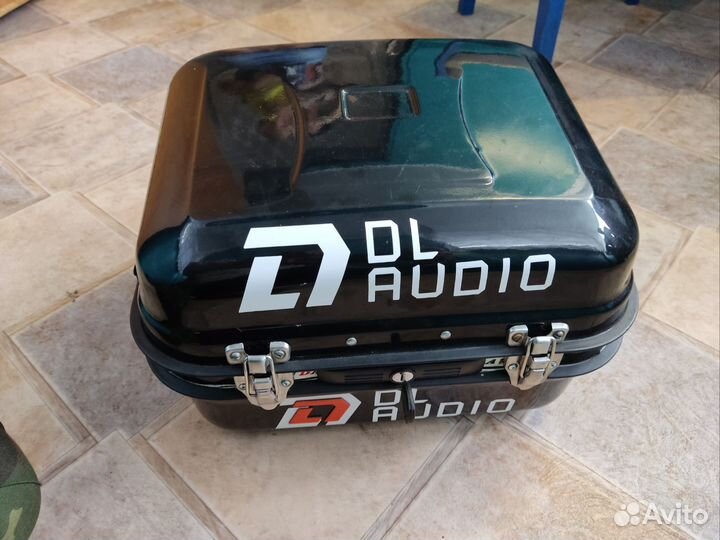 Кофр с музыкой на мопед