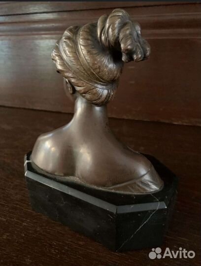 Бюст бронза