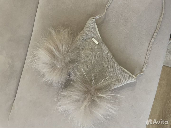 Шапка с Меховыми помпонами Наследник