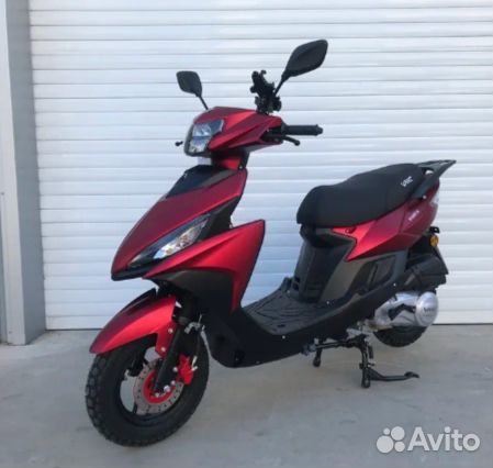 Скутер X-motors Corsa RS - 200cc