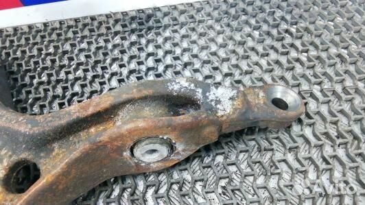 Рычаг передний нижний левый mercedes benz M-class