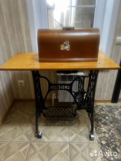 Швейная машина Singer