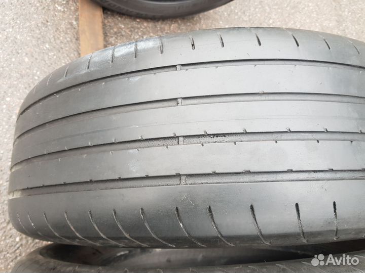 Goodyear Eagle F1 Asymmetric 3 SUV 235/65 R17 104W