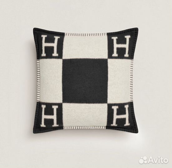 Декоративные подушки Hermès