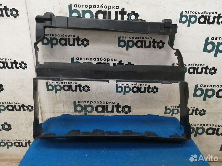 Воздуховод радиатора fpla8C464A Land Rover