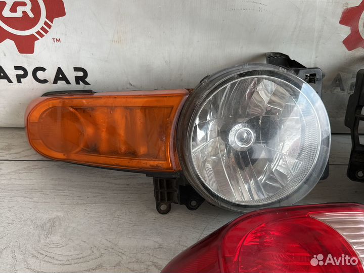 Toyota FJ Cruiser Фары