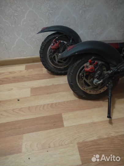 Электросамокат kugoo m4