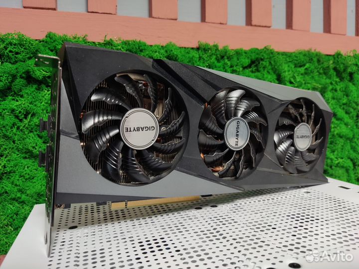 Видеокарта Gigabyte RTX 3060TI Gaming OC (Samsung)