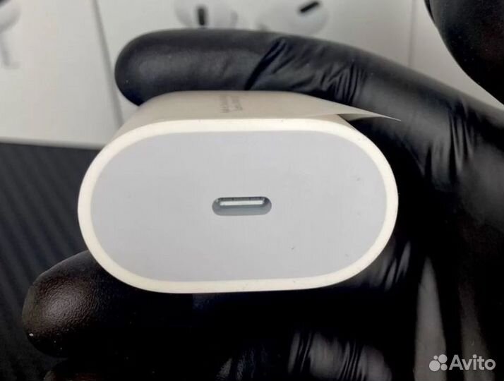 Зарядка на iPhone 20w USB-C
