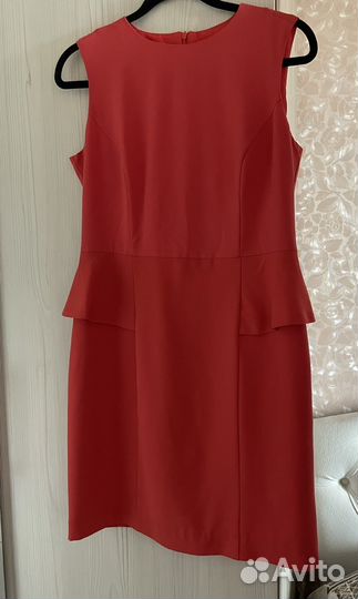 Нарядное платье с баской