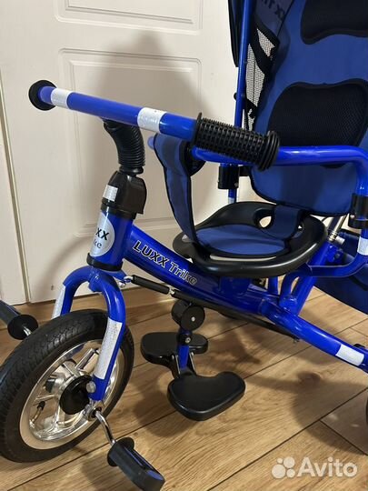 Трехколесный велосипед