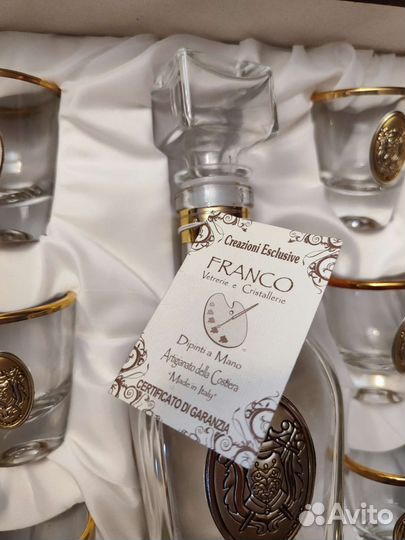 Подарочный набор для водки: штоф и стопки