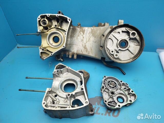 Картер двигателя блок Honda Forza MF-06 250 2003