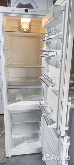 Холодильник liebherr