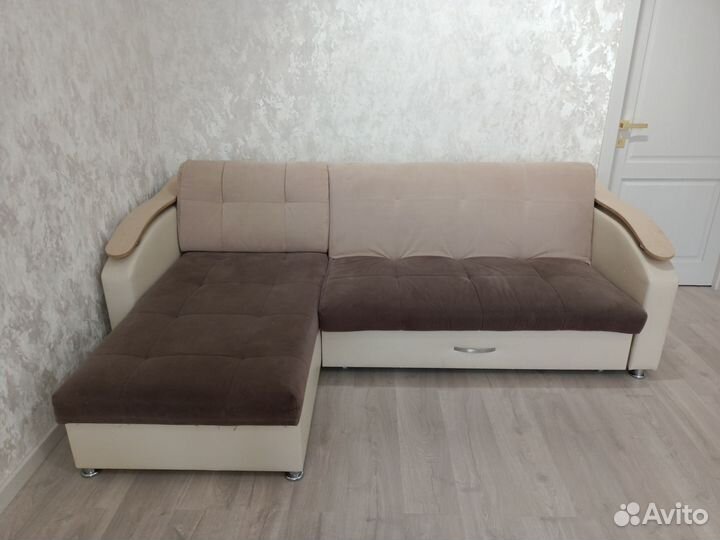 Угловой диван бу