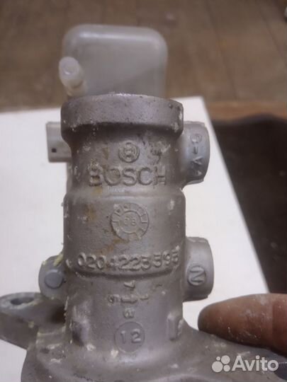 Главный тормозной цилиндр Suzuki