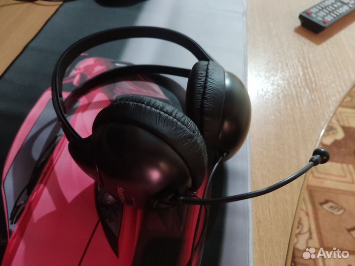 Проводные наушники philips