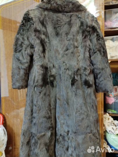 Шуба натуральная р 42-44 бу