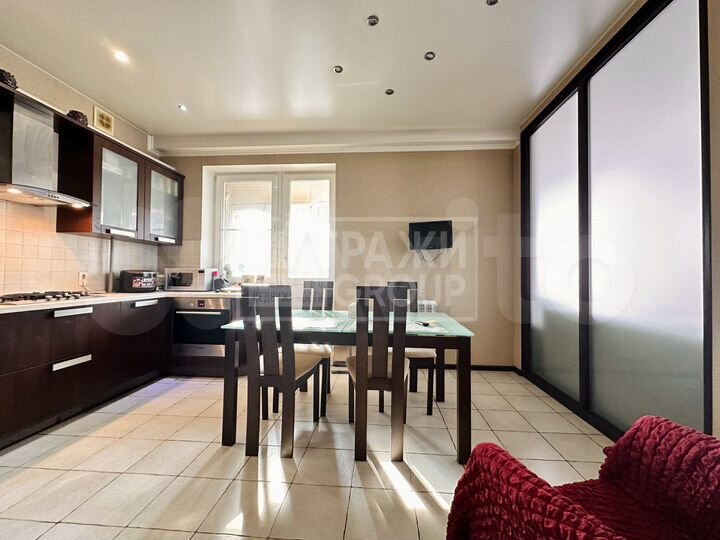 3-к. квартира, 81,8 м², 3/4 эт.