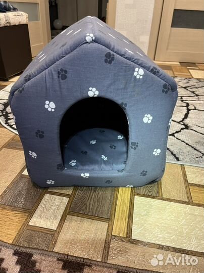 Домик для кота,маленькой собаки