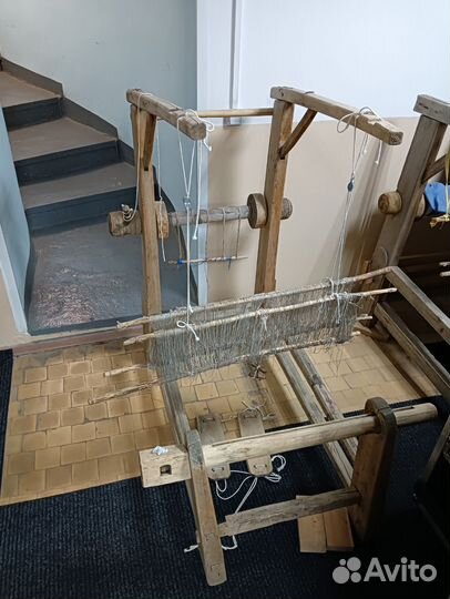 Старинный ткацкий станок