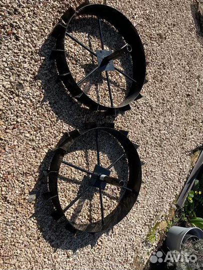 Железяке колёса на мотплуг