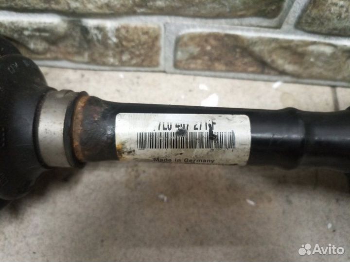 Привод передний правый Audi Q7 4L 2012