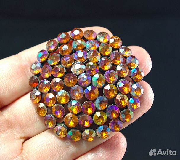 Винтажная брошь Чехословакия 80х Нечастая